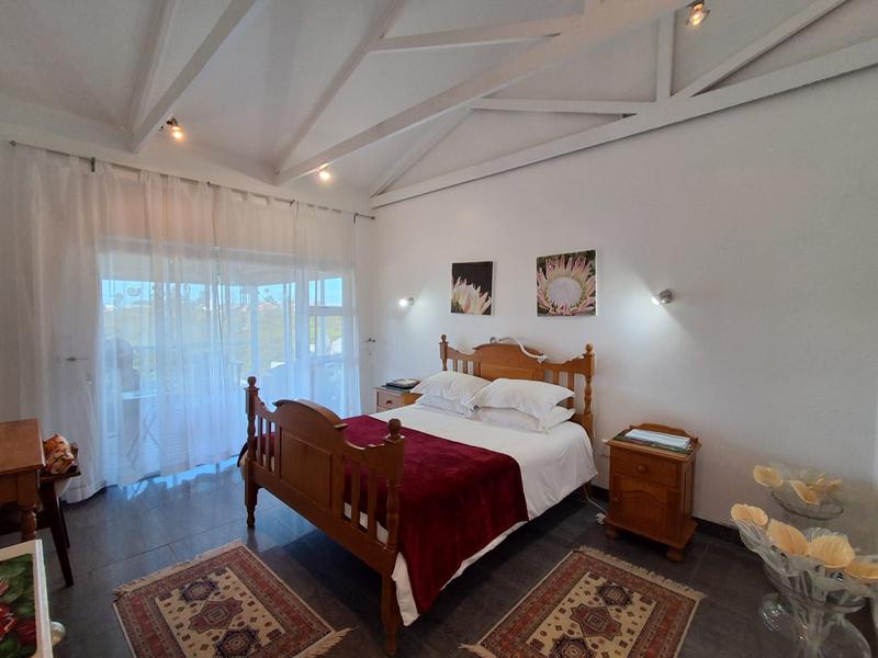 4 Bedroom Property for Sale in Stilbaai Wes Western Cape